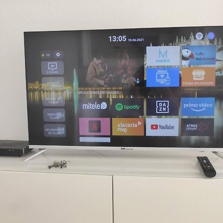 Estudio Nefeli Primera Linea Playa Amazing Views เบนัลมาเดนา ภายนอก รูปภาพ