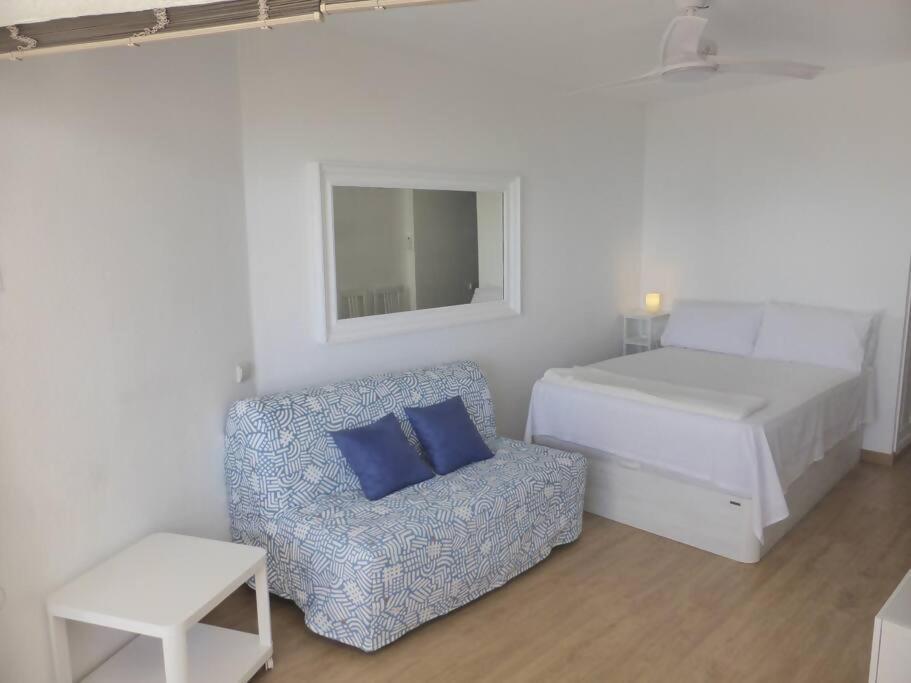 Estudio Nefeli Primera Linea Playa Amazing Views เบนัลมาเดนา ภายนอก รูปภาพ