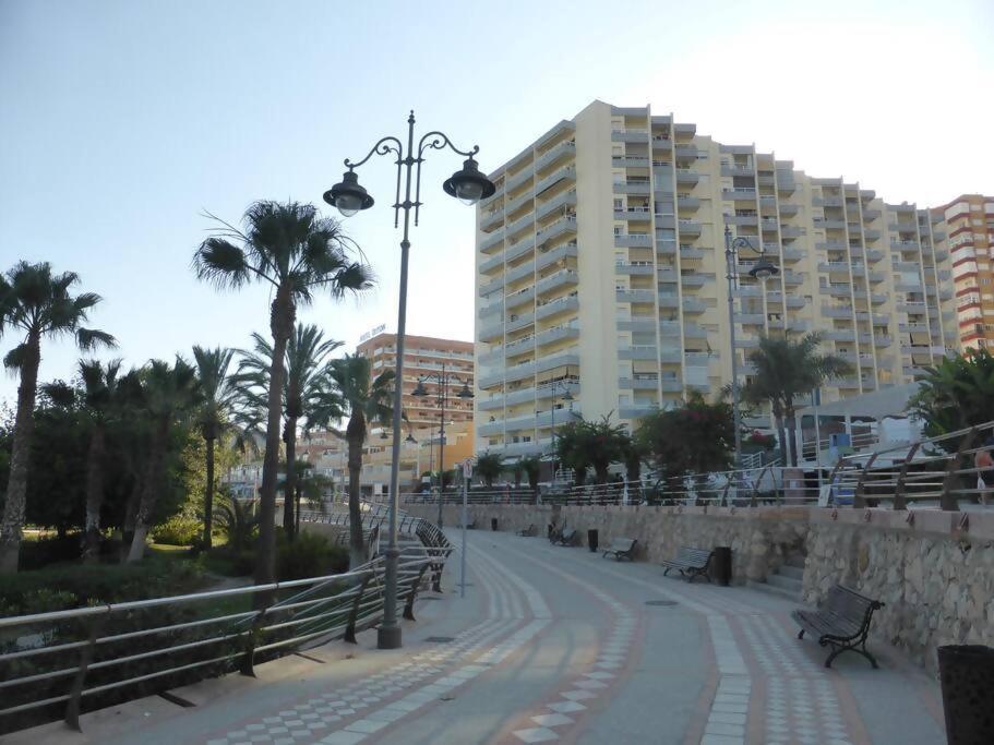 Estudio Nefeli Primera Linea Playa Amazing Views เบนัลมาเดนา ภายนอก รูปภาพ
