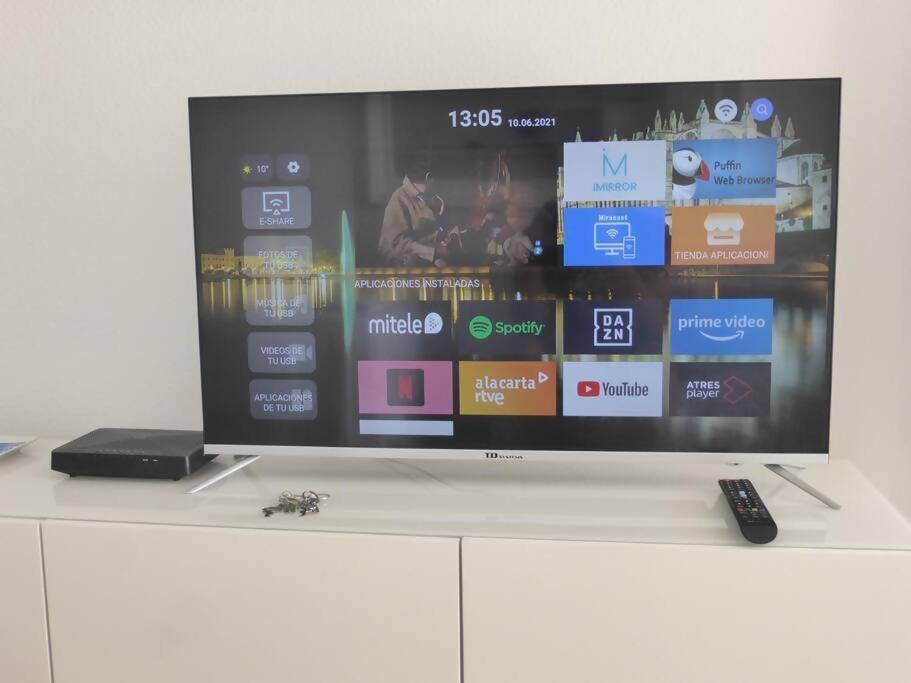 Estudio Nefeli Primera Linea Playa Amazing Views เบนัลมาเดนา ภายนอก รูปภาพ